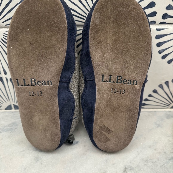 LL Bean Sweater Fleece Slippers - Picture 4 of 6